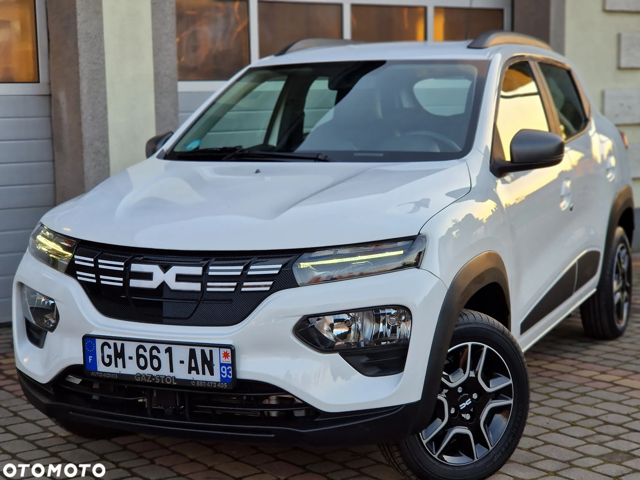 Dacia Spring - 13