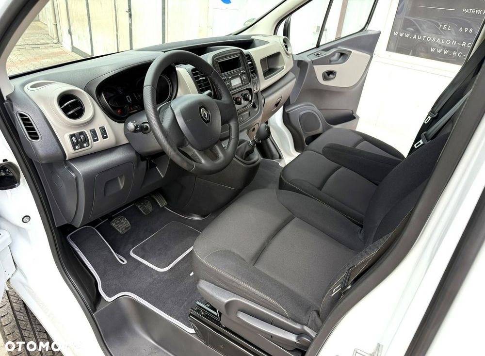 Renault Trafic - 15