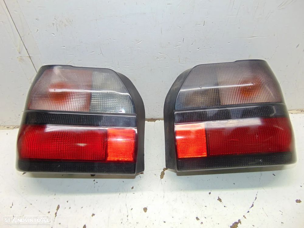 Renault 19 farolins - 1