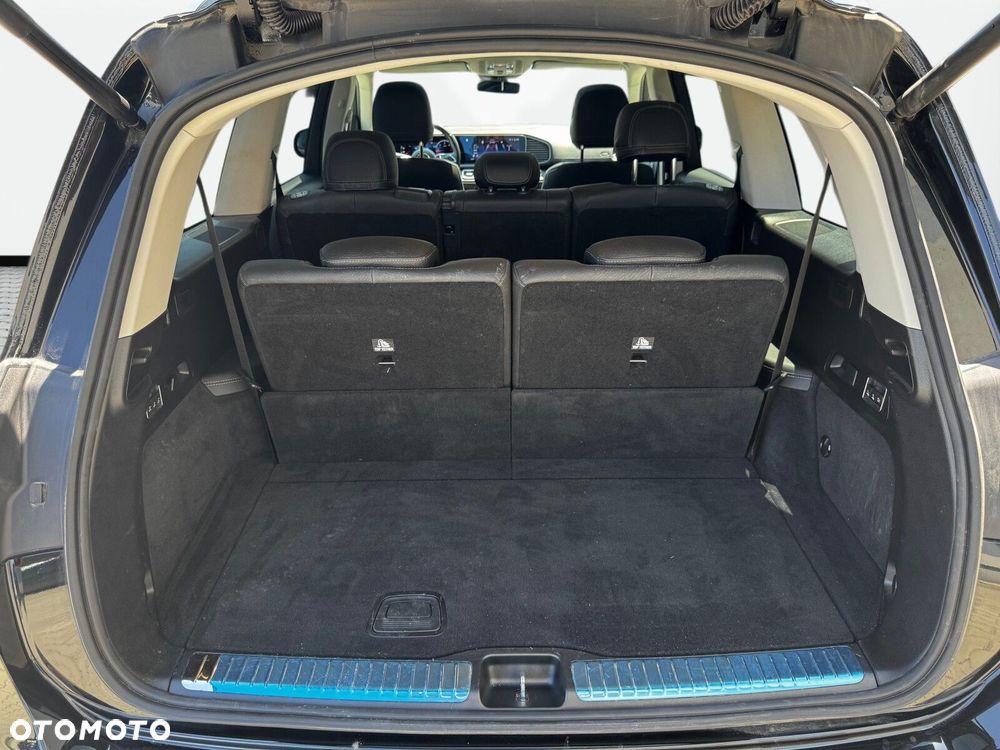 Mercedes-Benz GLS - 18