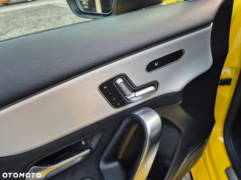 Mercedes-Benz Klasa A 45 S AMG 4-Matic Special Edition 1 8G-DCT - 26