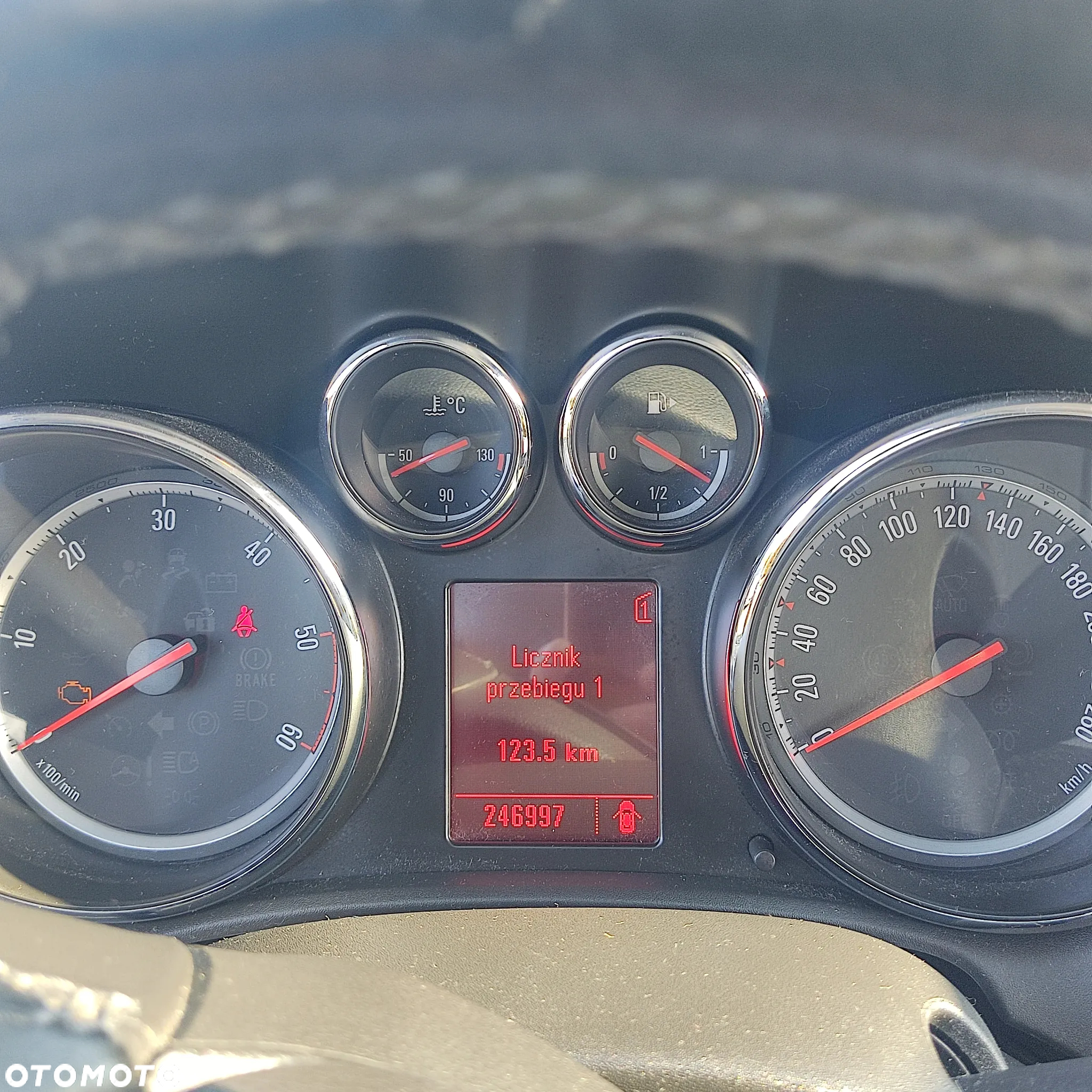 Opel Astra III 1.7 CDTI - 17