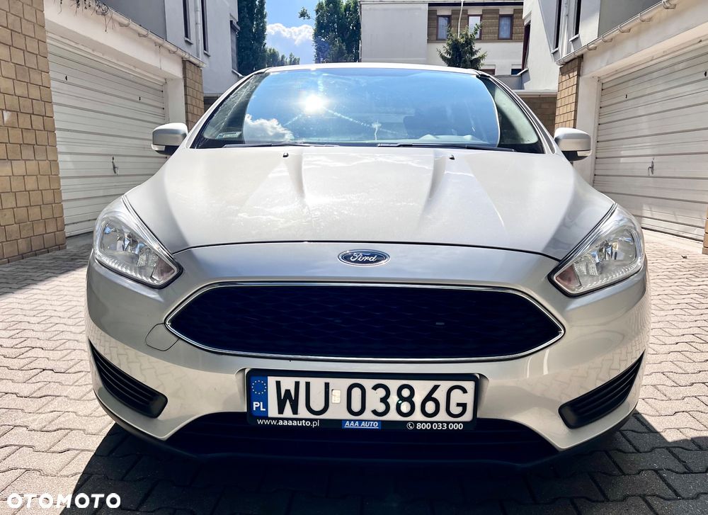 Ford Focus 1.6 Titanium - 10