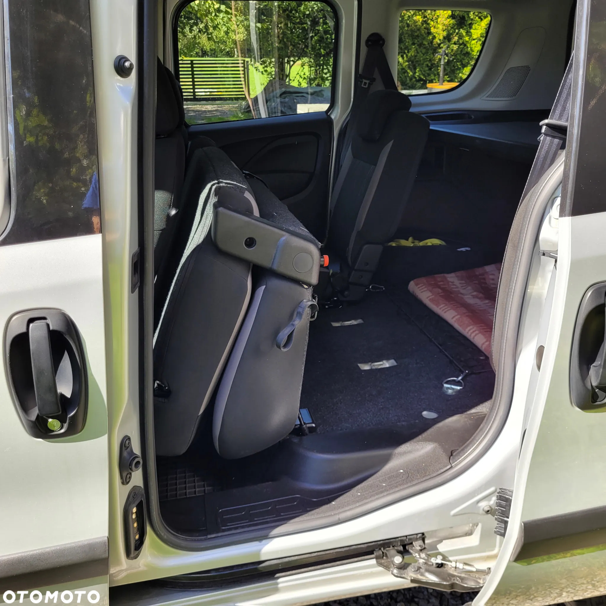 Fiat Doblo Kombi 1.6 MJ Dynamic - 9