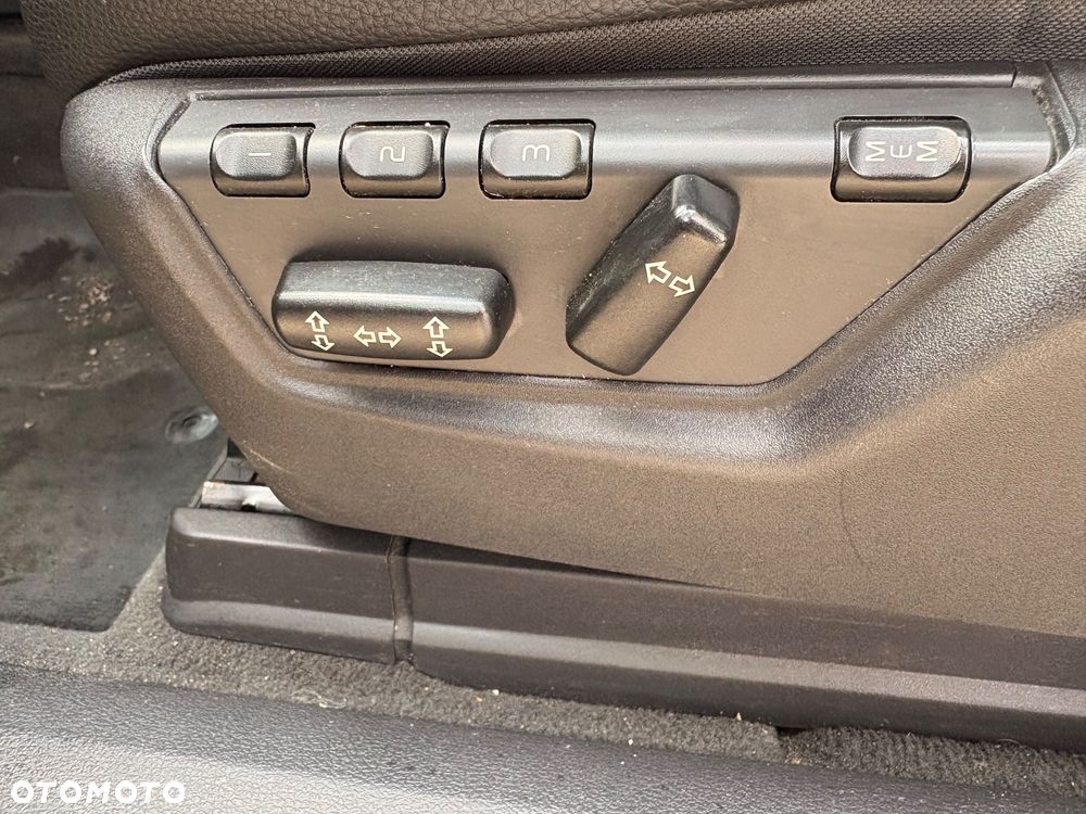 Volvo XC 90 3.2 AWD Geartonic Executive - 5