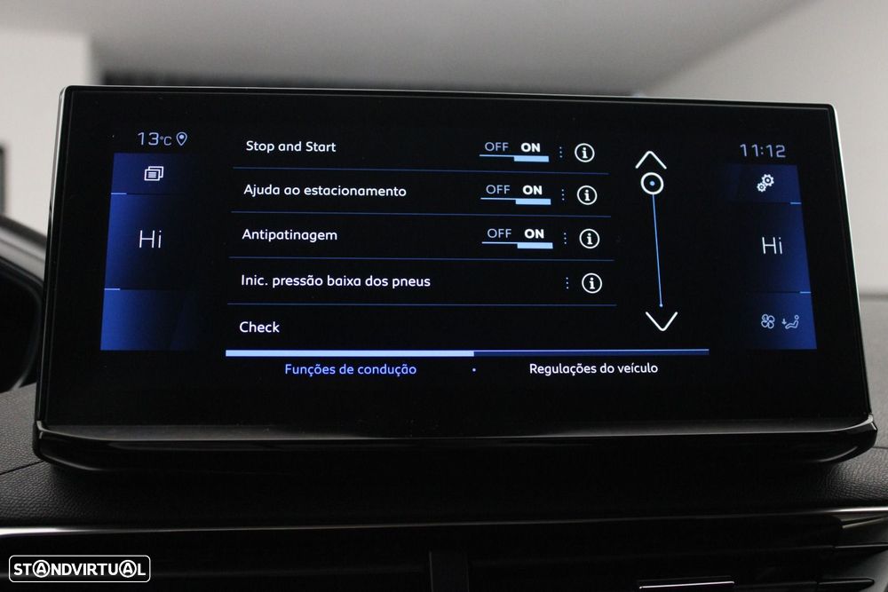 Peugeot 3008 1.5 BlueHDi Active — fotografia 17