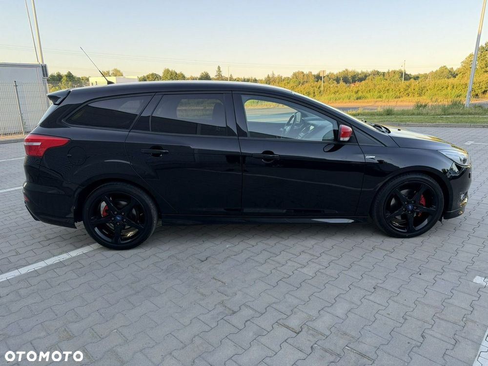 Ford Focus 2.0 TDCi ST-Line Black ASS - 6