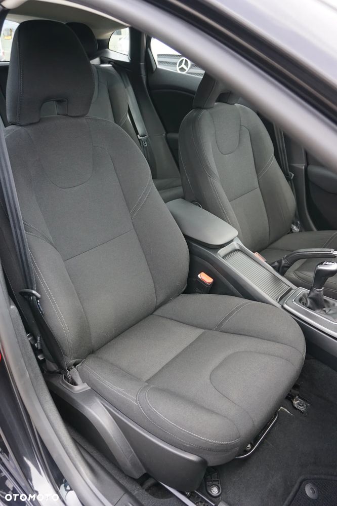 Volvo V40 D3 Drive-E Kinetic - 18