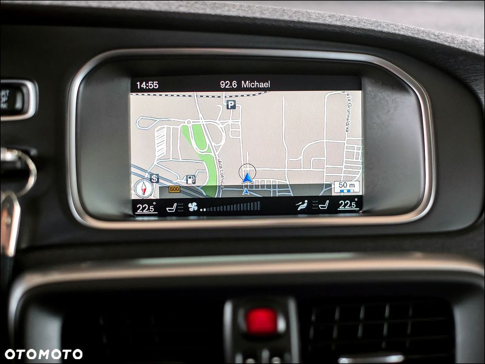 Volvo V40 Cross Country - 22