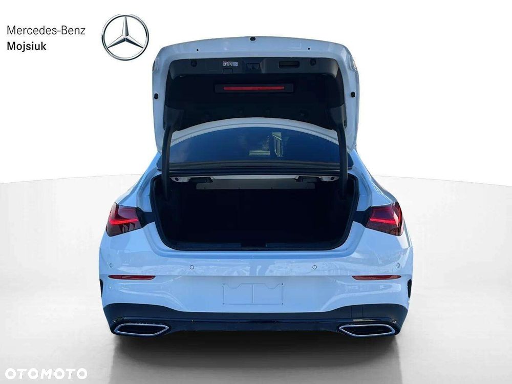 Mercedes-Benz CLA - 8