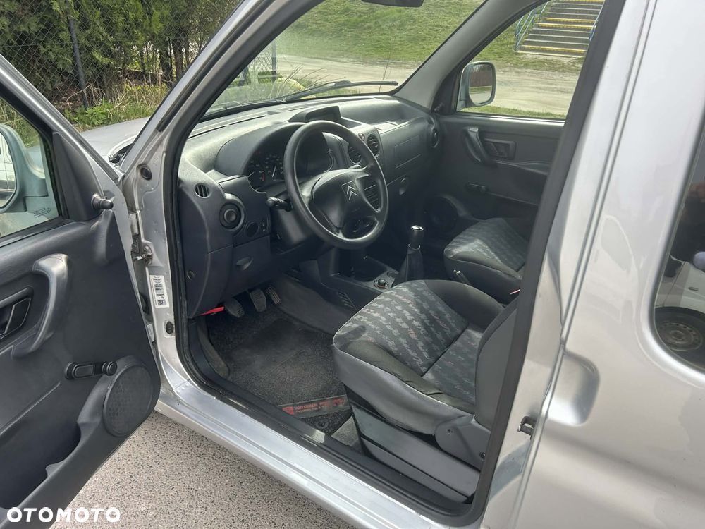 Citroën Berlingo 1.4i First - 16