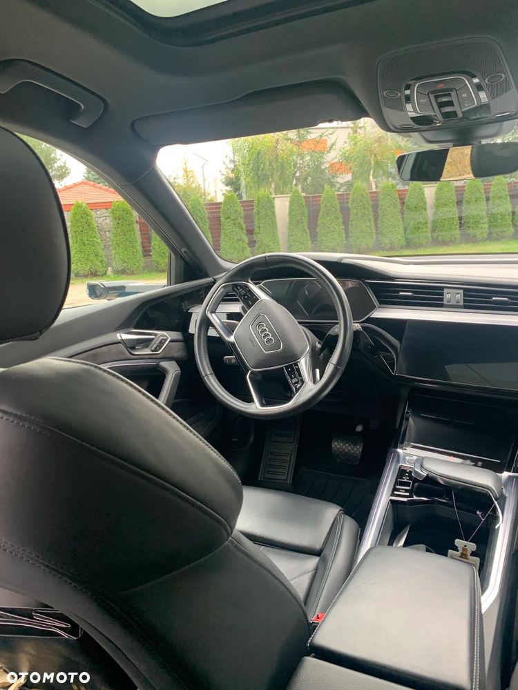 Audi e-tron 55 Quattro Advanced - 23