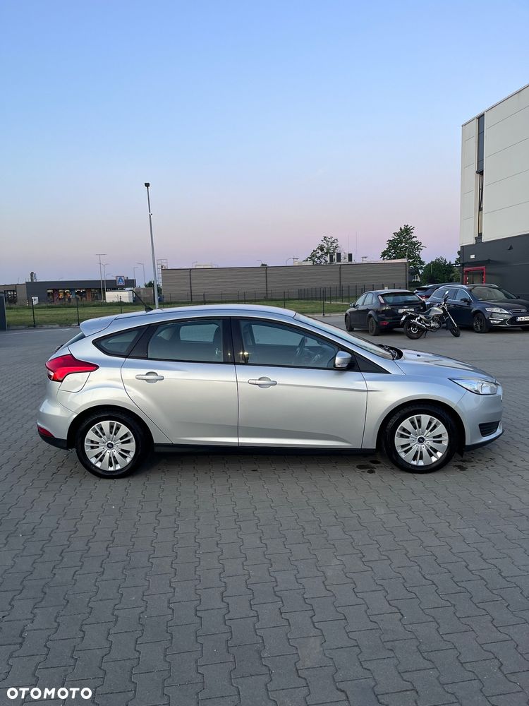 Ford Focus 1.6 Gold X - 7
