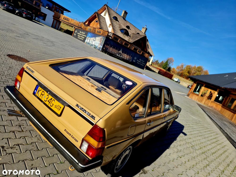 Volkswagen Passat - 28