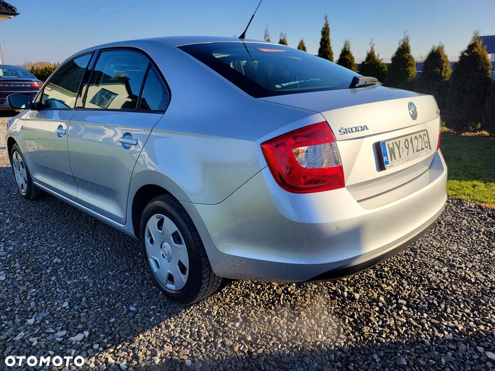 Skoda RAPID Spb 1.6 TDI DPF Ambition Max - 6