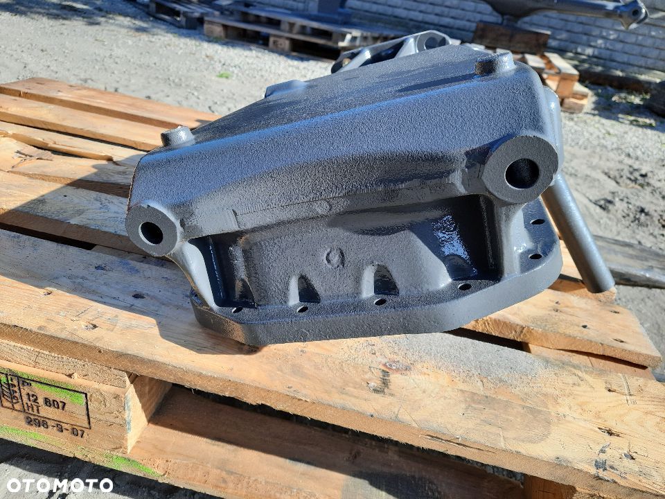 miska olejowa r504273 claas arion 420 john deere 4045hrp - 4