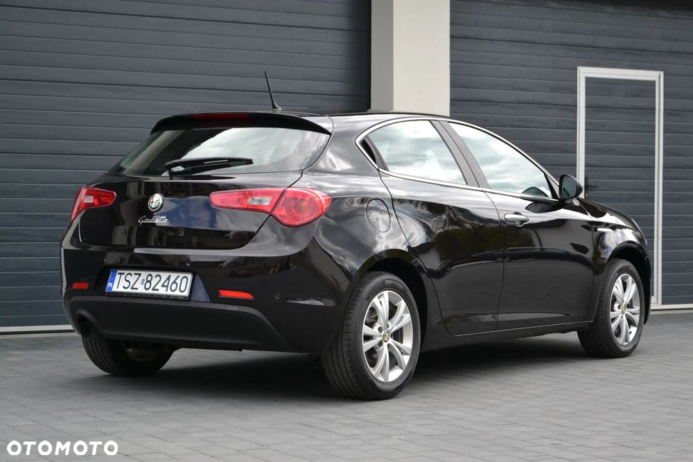 Alfa Romeo Giulietta - 4