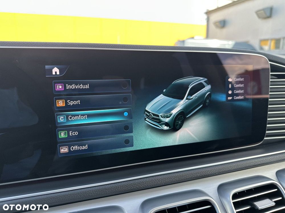 Mercedes-Benz GLE 300 d mHEV 4-Matic AMG Line - 23
