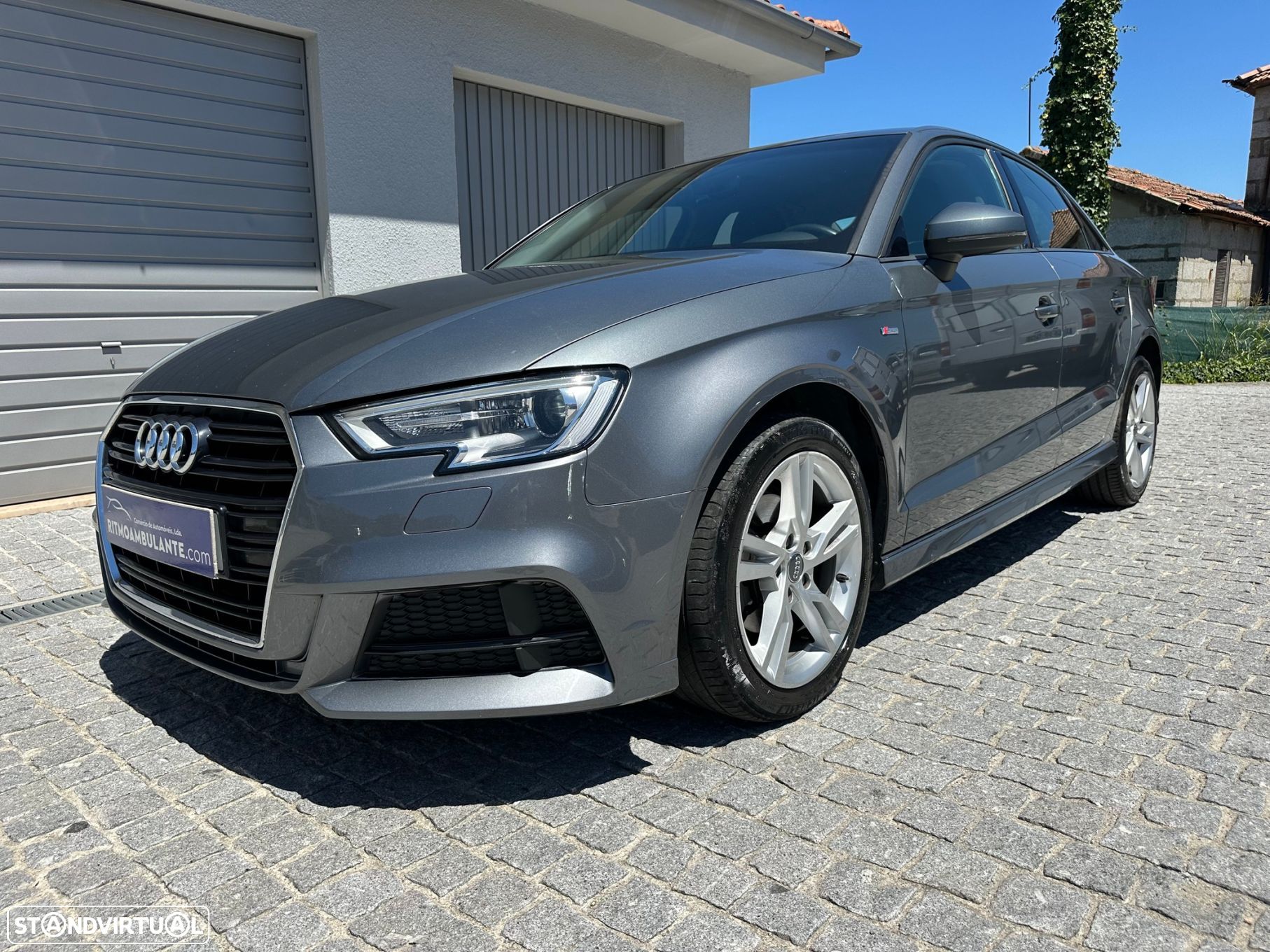 Audi A3 Limousine 1.6 TDI S-line - 1