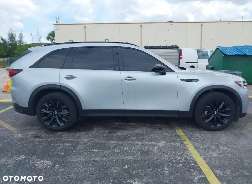 Mazda CX-90 - 6
