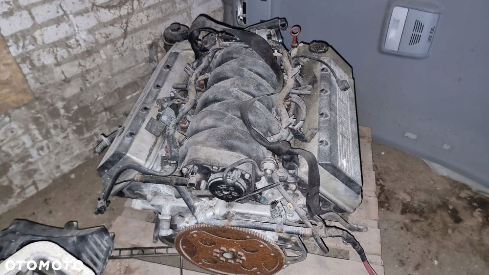 SILNIK BMW 8 E31 E32 E38 E39 840 4.0 V8 M60B40 - 6