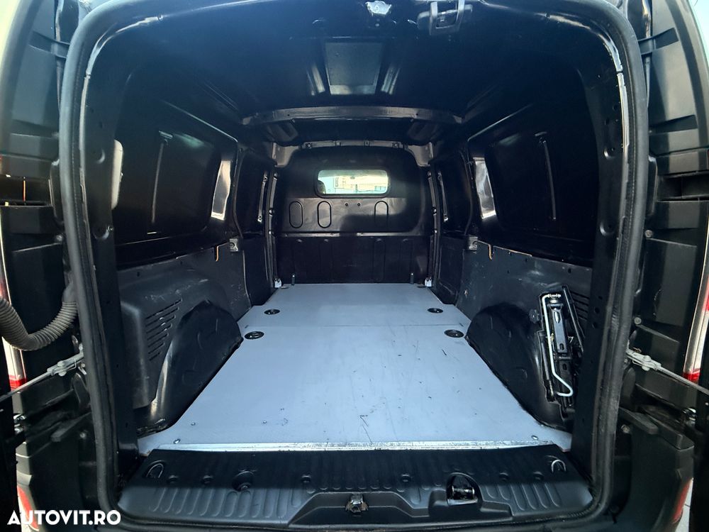 Renault Kangoo BLUE dCi 95 LIMITED - 11