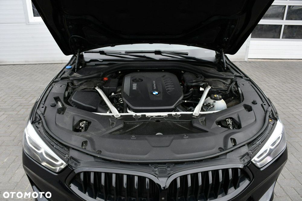 BMW Seria 8 840d xDrive - 40