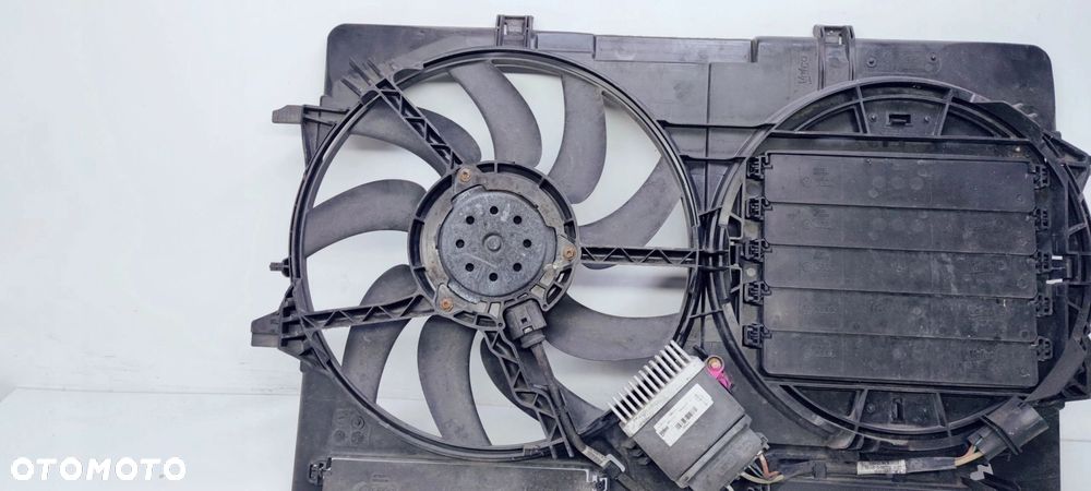 WENTYLATOR + OBUDOWA AUDI A4 B8 A5 Q5 8K0121003L - 3