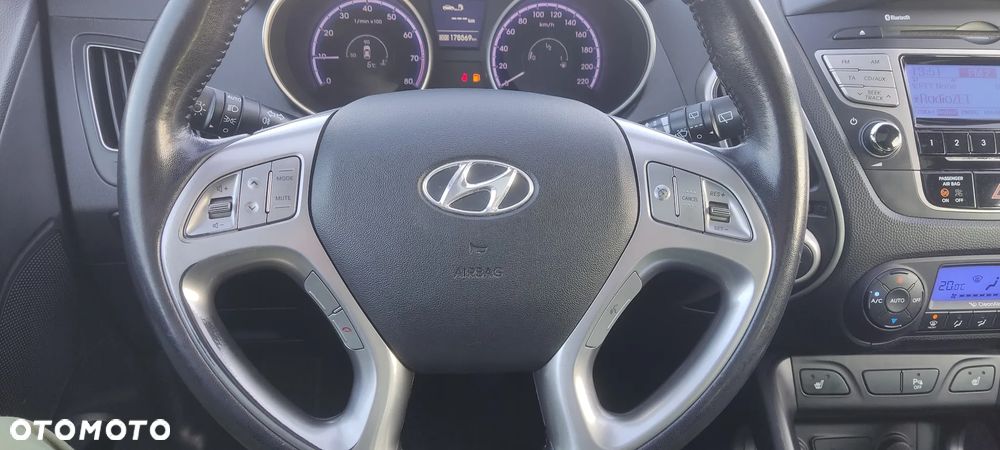 Hyundai ix35 2.0 2WD Style - 15