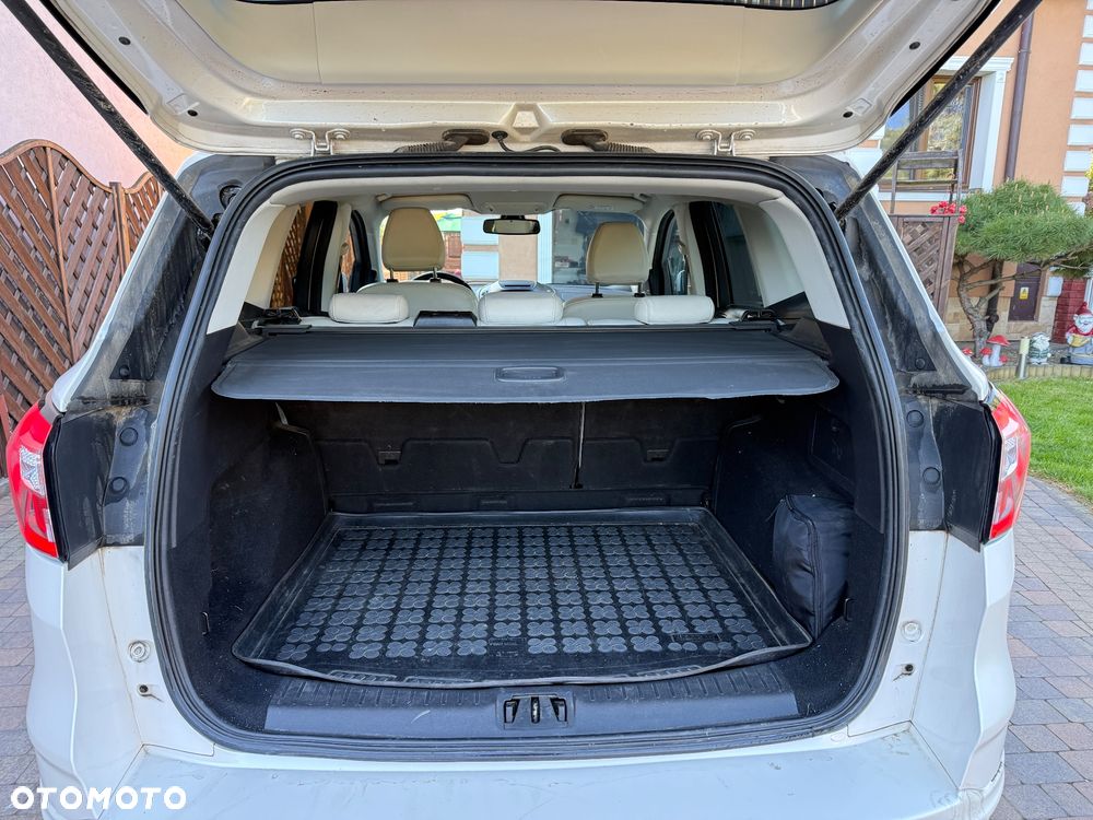 Ford Kuga 2.0 TDCi 4WD Titanium - 15