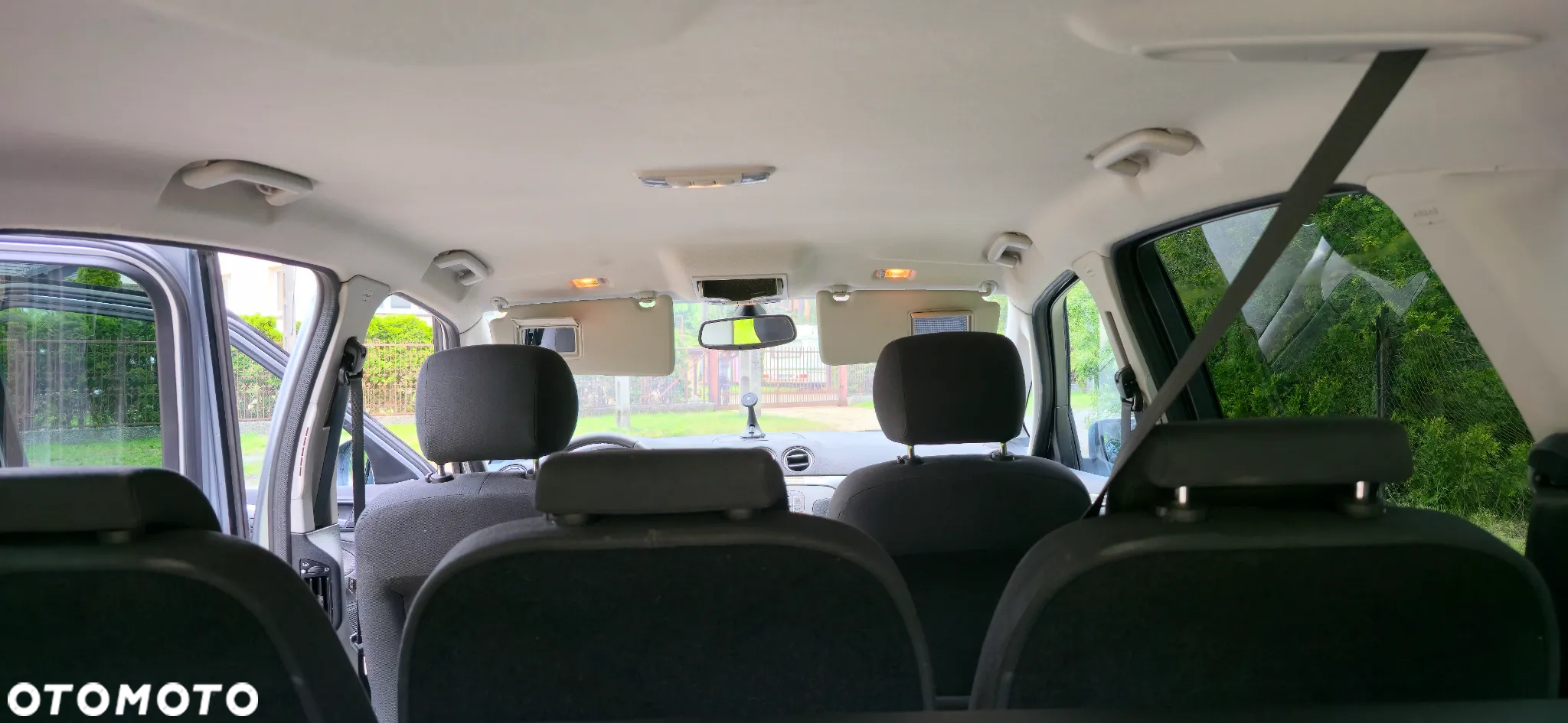 Ford S-Max - 7