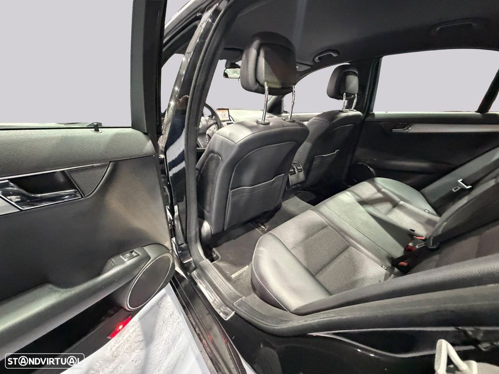 Mercedes-Benz C 220 - 15