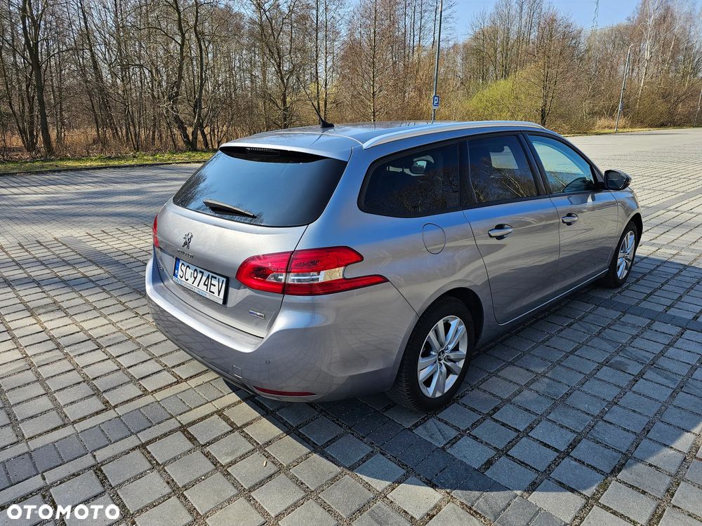 Peugeot 308 1.2 PureTech GPF Active S&S - 6