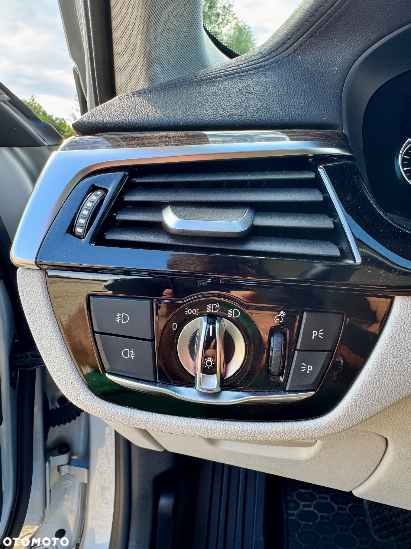 BMW Seria 5 540i xDrive Luxury Line - 20