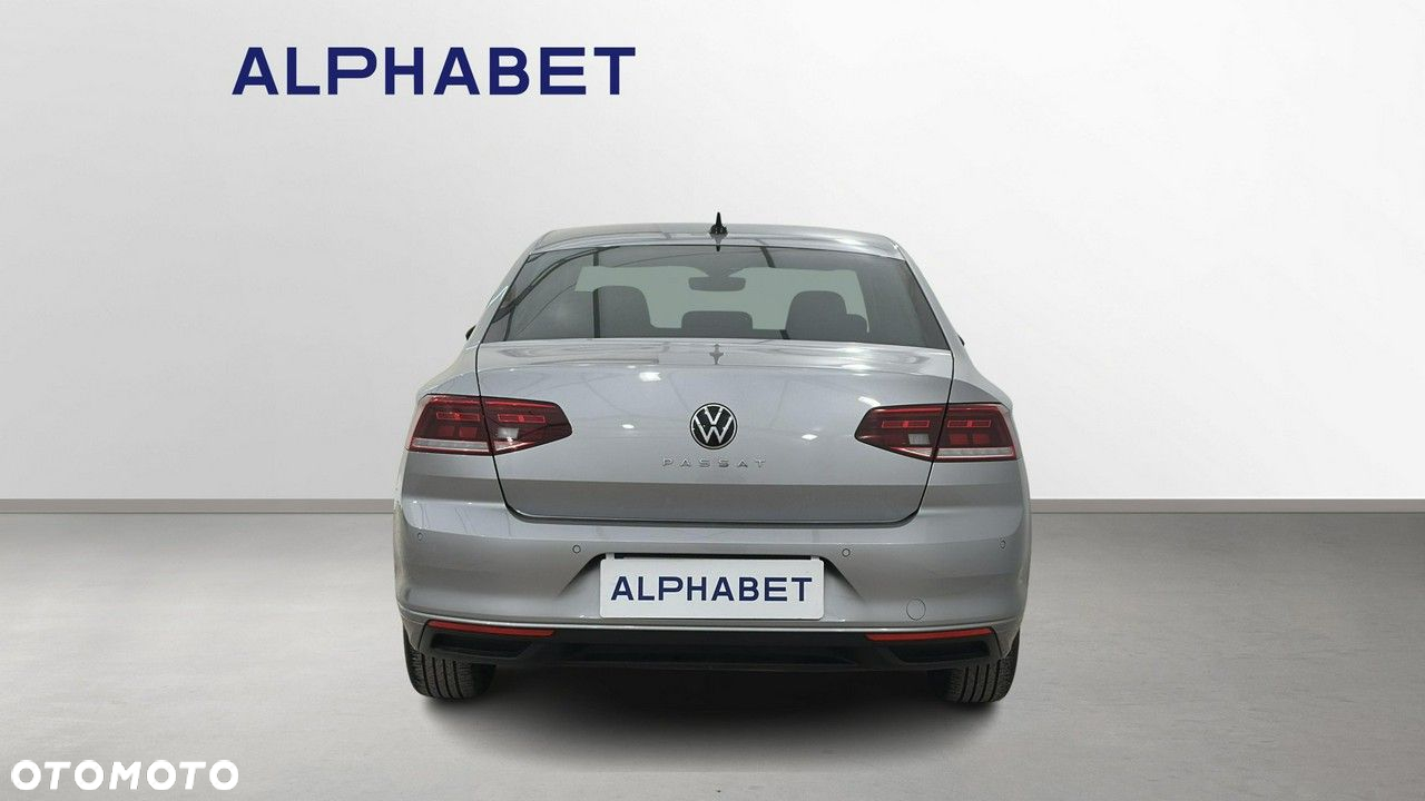Volkswagen Passat 2.0 TDI EVO Essence - 5