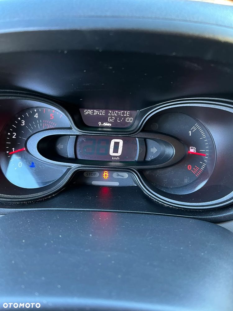 Renault TRAFIC - 13