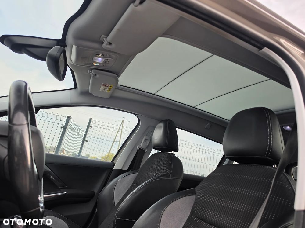 Peugeot 2008 - 28