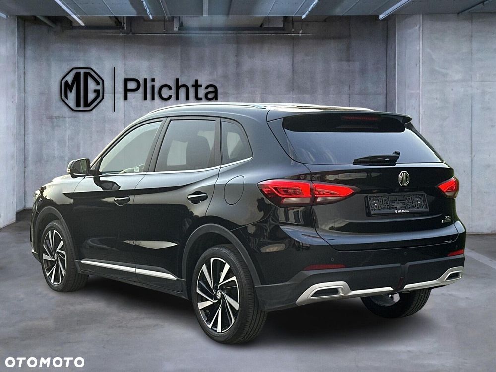 MG ZS Hybrid+ - 4