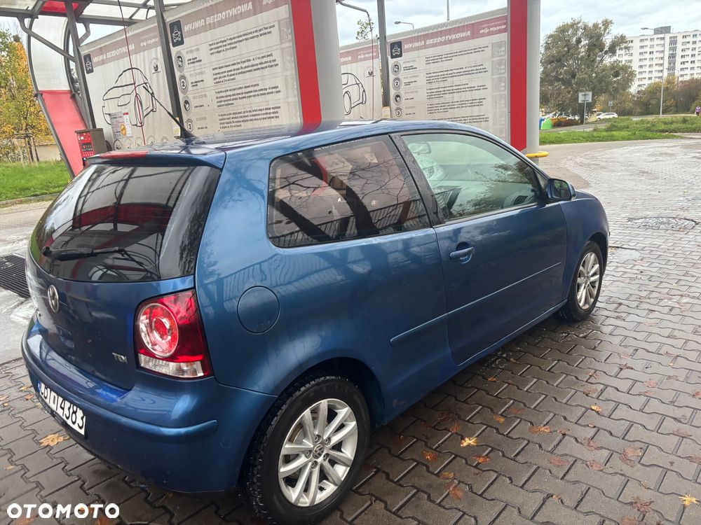 Volkswagen Polo 1.4 TDI Basis - 2