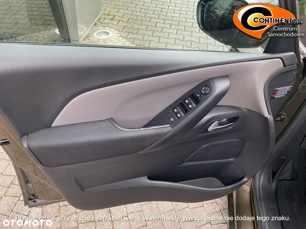 Citroën C4 Grand Picasso - 12