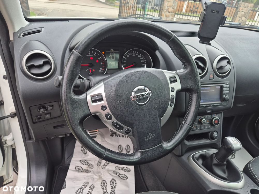 Nissan Qashqai 1.6 I-Way - 14