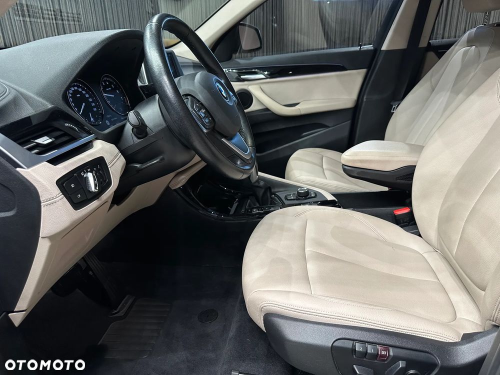 BMW X1 xDrive25e xLine - 14