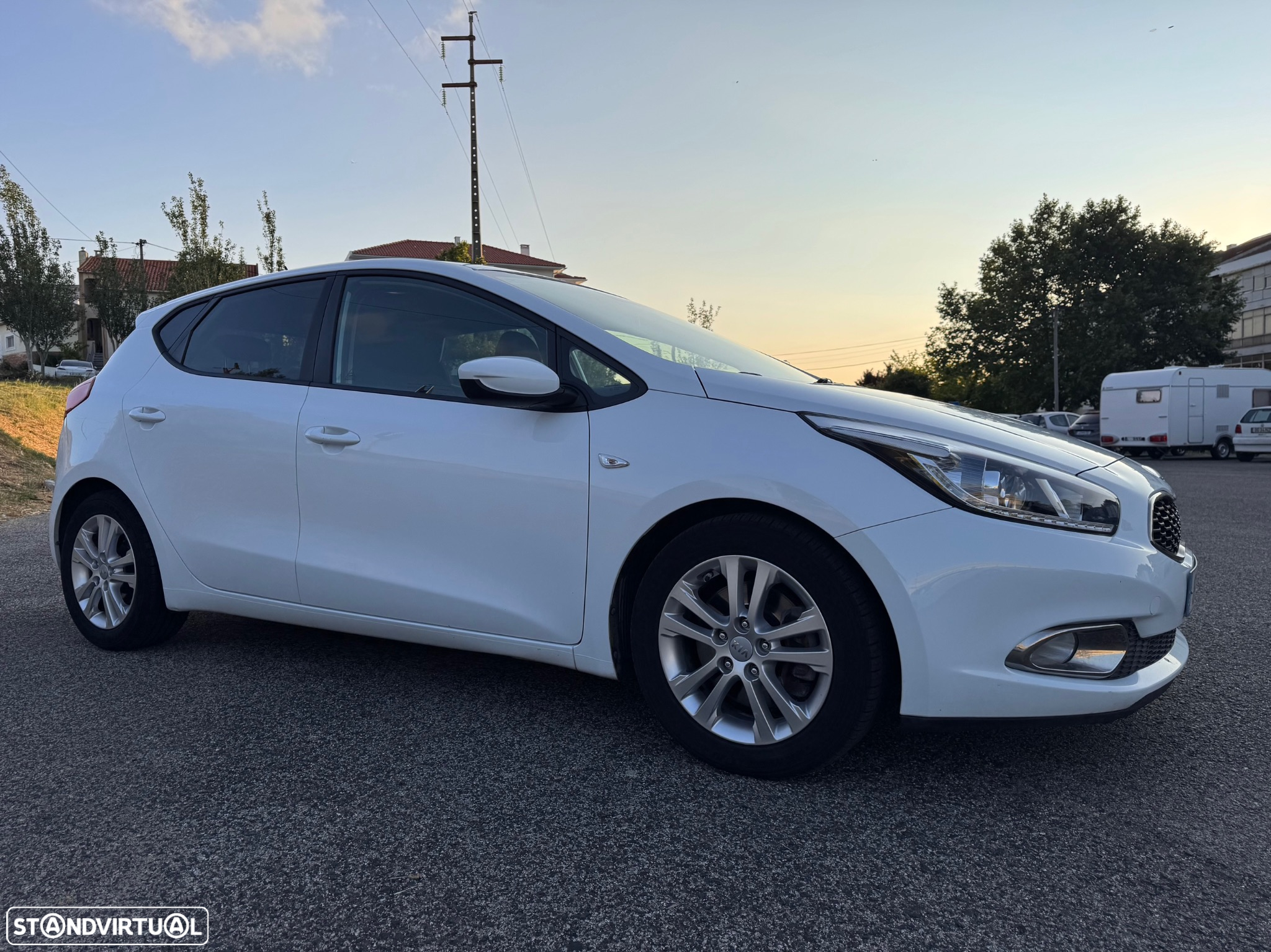 Kia Ceed 1.4 CRDi More Edition - 20
