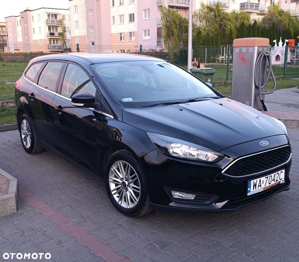 Ford Focus 1.6 Trend - 12