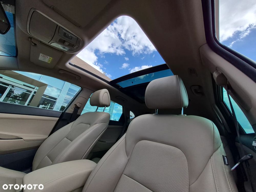 Hyundai Tucson 2.0 CRDI Premium 4WD - 24