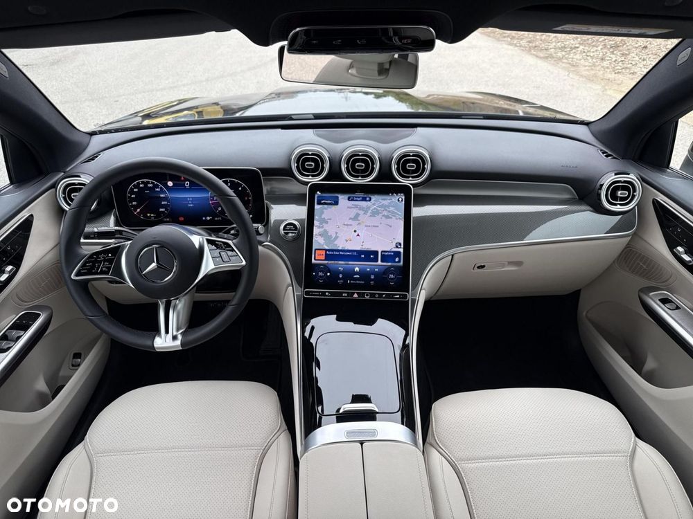 Mercedes-Benz GLC - 18