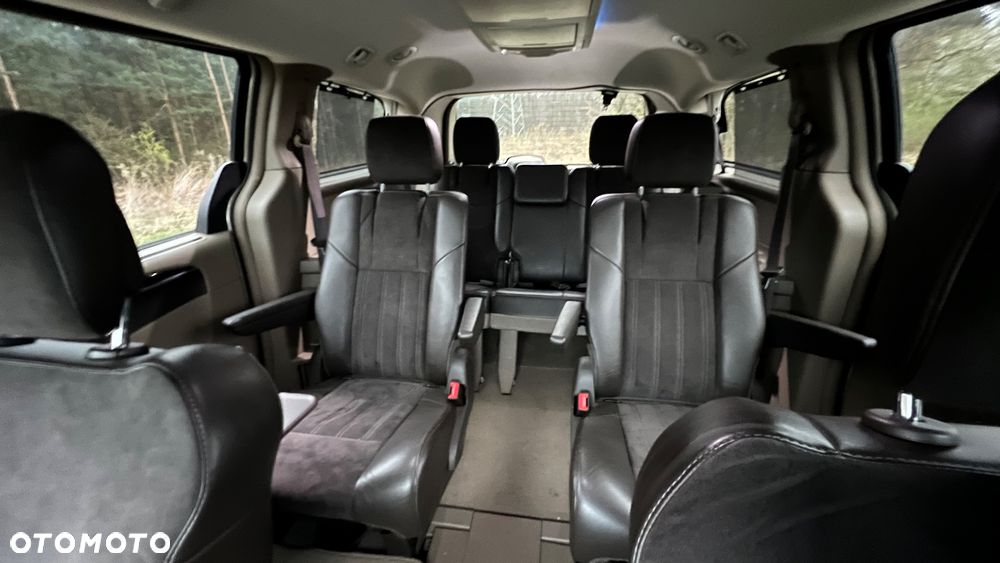 Lancia Voyager - 16