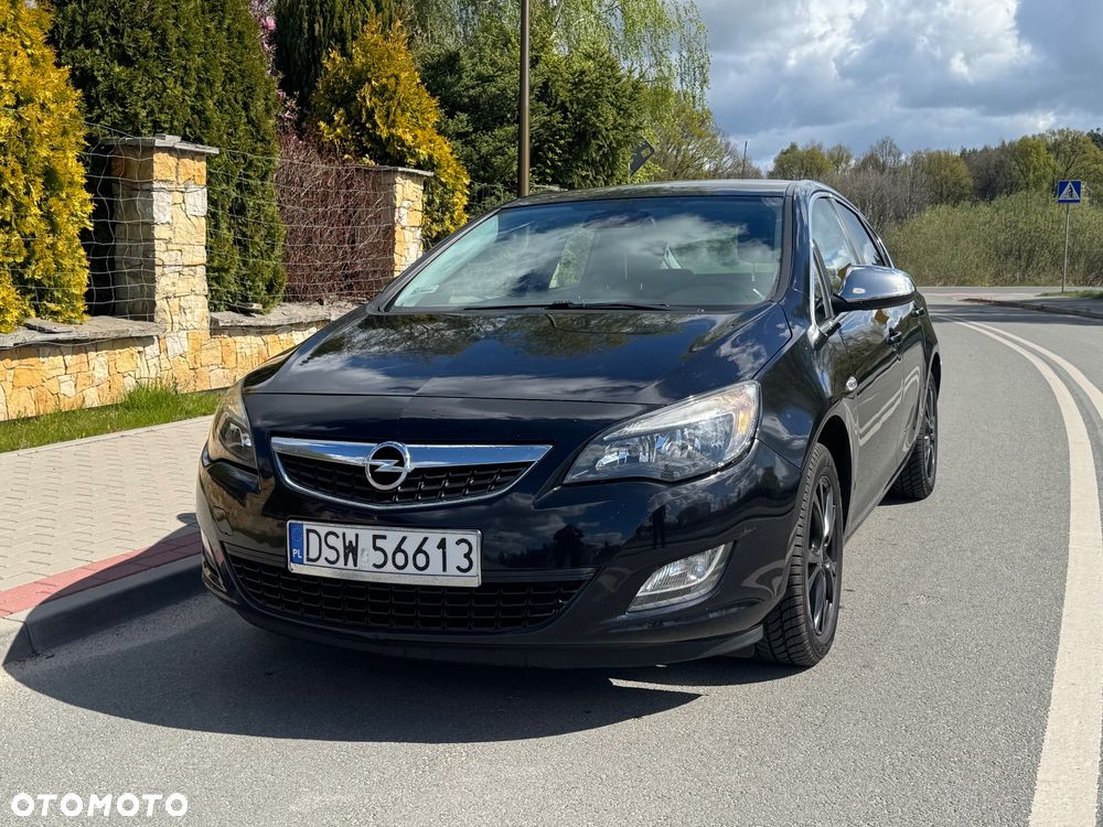 Opel Astra 1.4 Turbo - 1