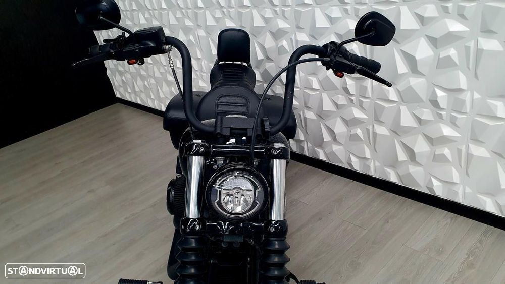Harley-Davidson Street Bob FXBB - 11