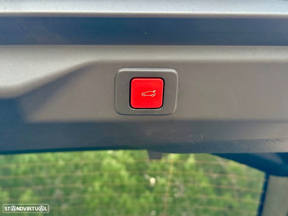 Peugeot E-3008 73 kWh GT - 25